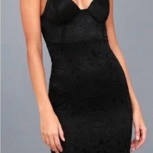 Lulu's Black Lace Midi Dress